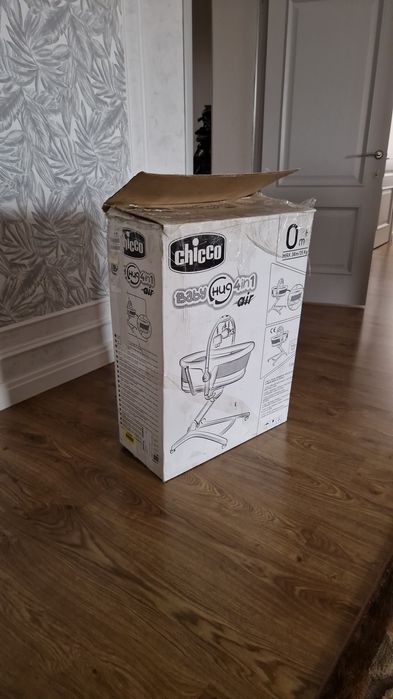 Продам шэзлонг манежка Chicco Baby Hug 4в1