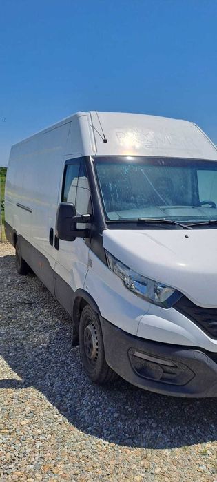 Autoutilitara Iveco Daily 35S16