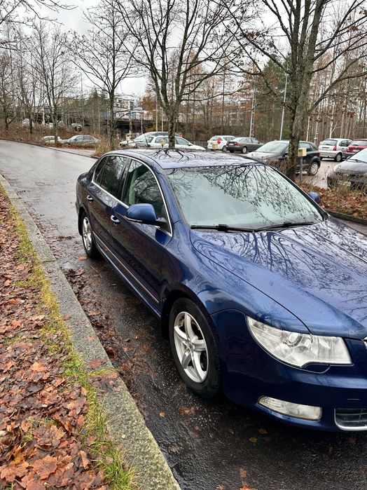 Vand Sau Schimb Skoda Superb