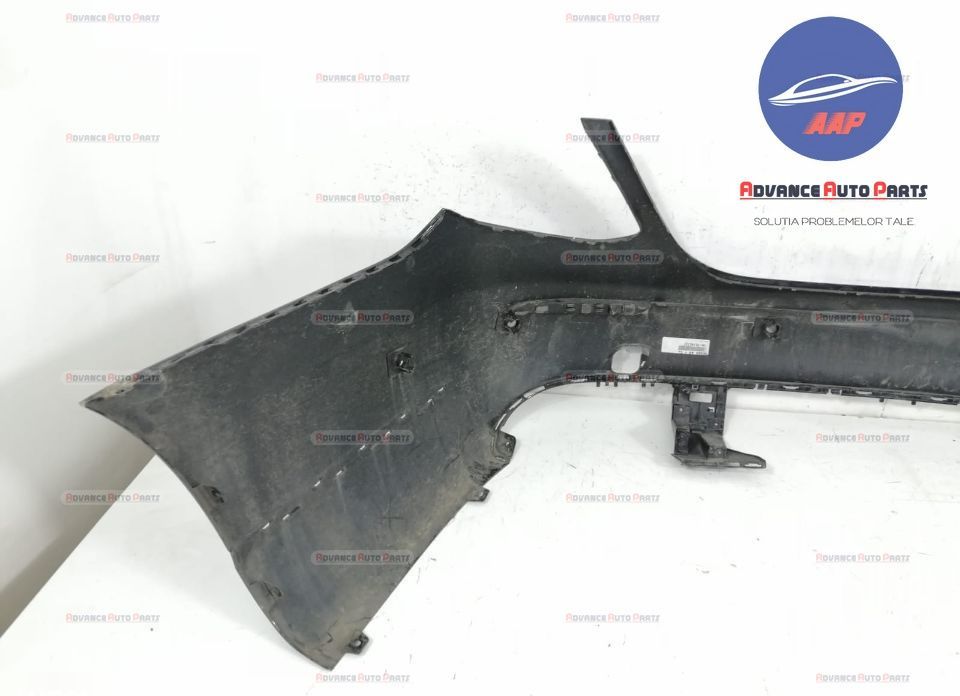 Оригинална задна броня в добро състояние Мерцедес-Бенц Е-Клас / Merced