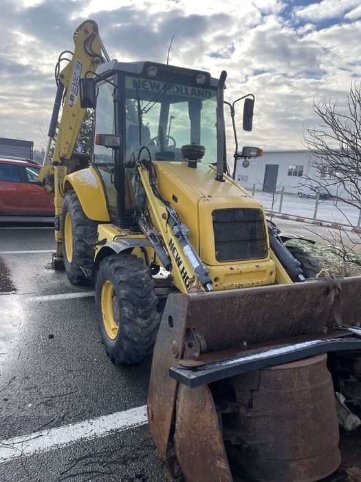 Bobcat și miniexcavator buldoexcavator de închiriat