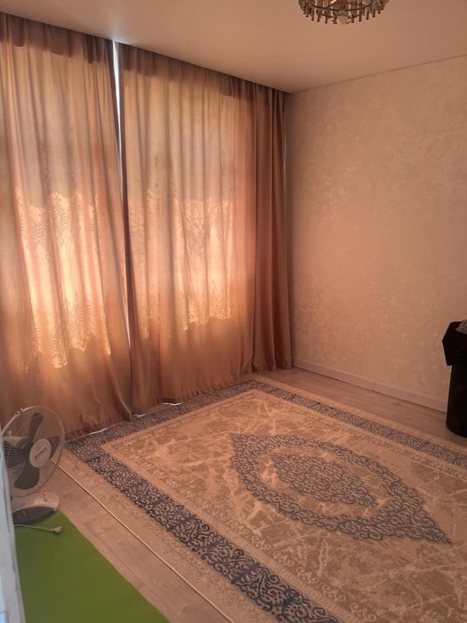 Продам 4-х комнатную квартиру