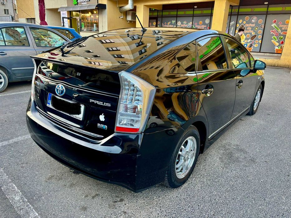 Toyota Prius 3  2010 hibrid