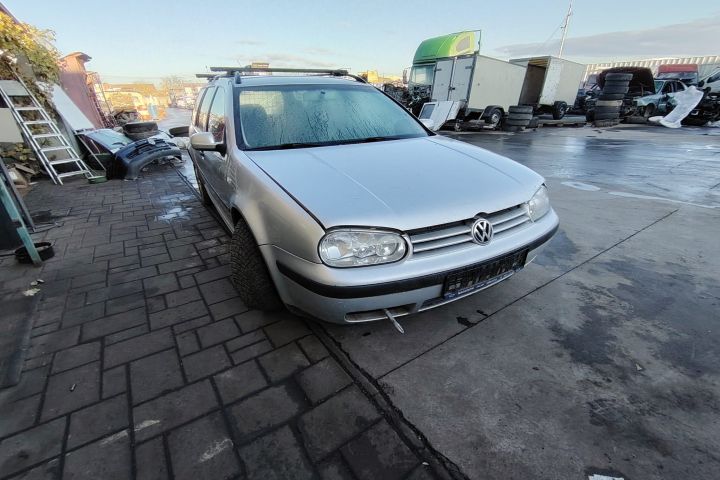 Oglinda stanga Volkswagen VW Golf 2001 1.6 MT (105 hp)