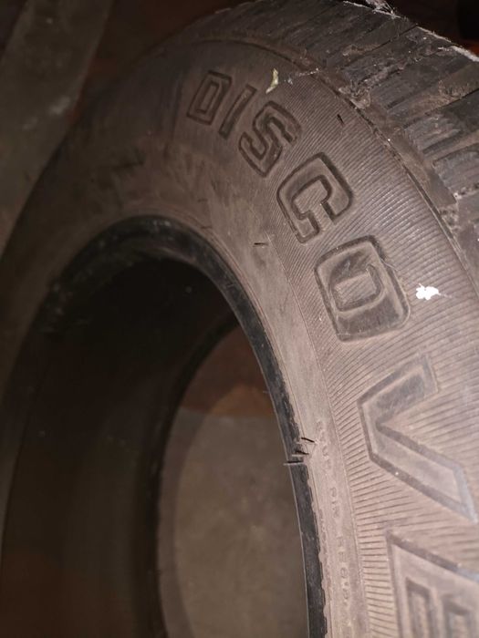 Гуми за джип 4х4-два броя