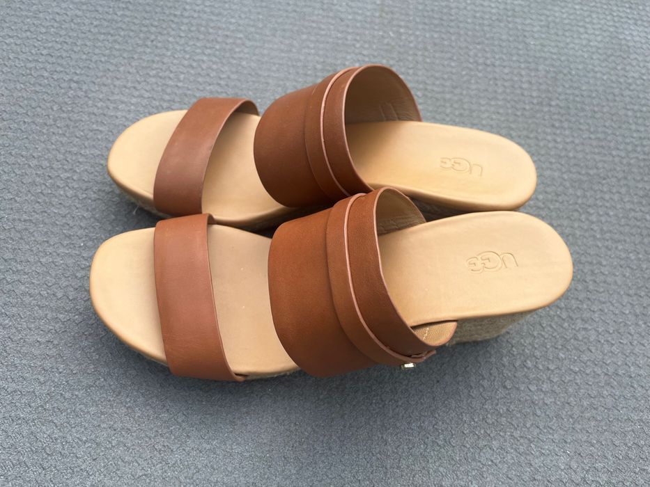 Страхотни  чехли UGG