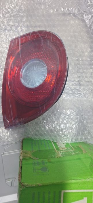 Lampa stop spate Golf 5