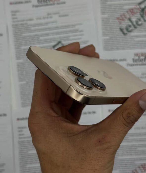 Айфон 16про мах 256памит