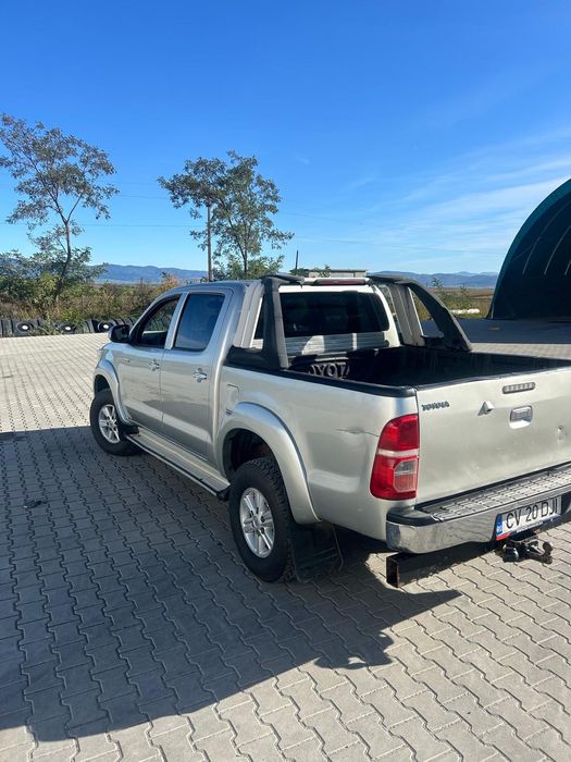 Usor avariat Toyota Hilux