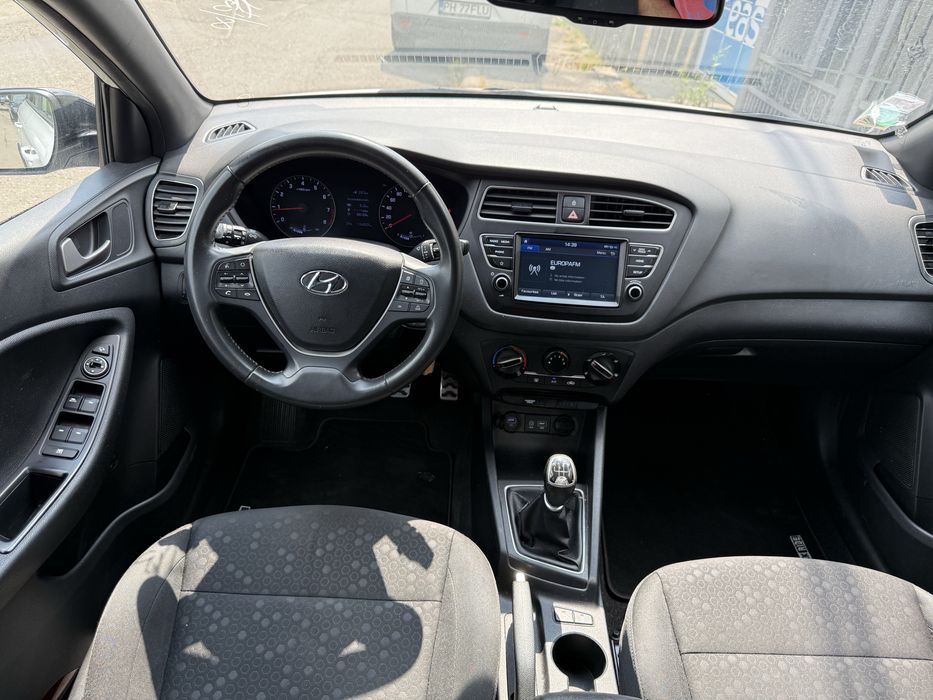 HYUNDAI i20 2019 — imagine 3