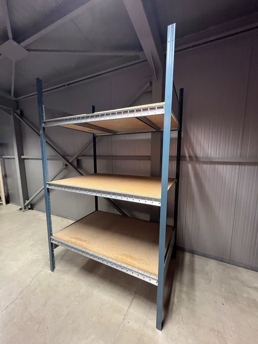 Универсални професионални метални стелажи 500 кг на ниво