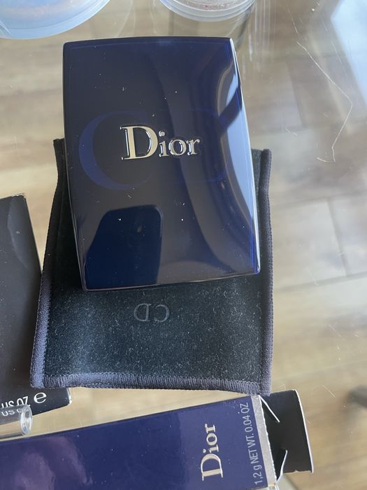 Мигли MAC чисто нови и боя за вежди