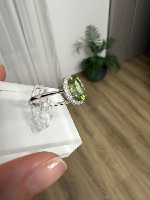 Inel aur alb 14k cu pietre pretioase