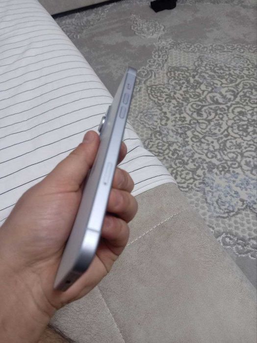 iPhone 15 Plus 87 акамулятор