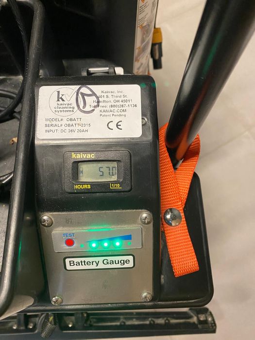 Sistem complet de mentenanta KAIVAK Omniflex Autovac Battery