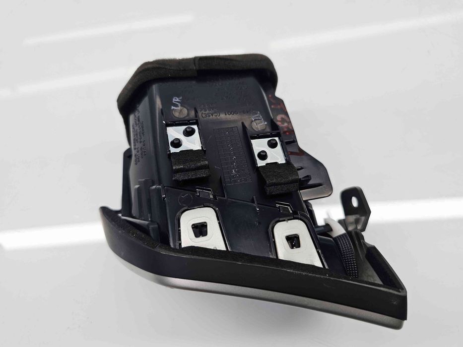 Grila aerisire stanga Nissan Qashqai (2) [Fabr 2013-2017] 687614EA0A