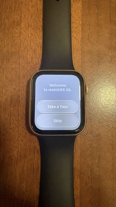 Apple Watch Series 6 – 100% батерия, ТОП състояние, СПЕШНО