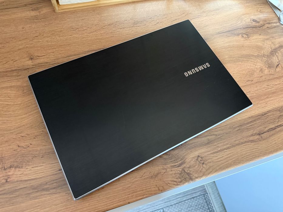 4 Ядра. 6ГБ. 2 Видеокарты