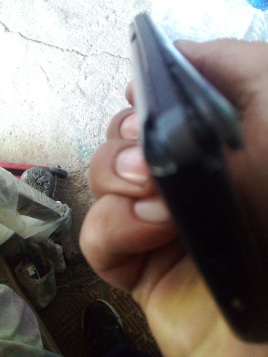 Телефоны и плашет на запчасть.