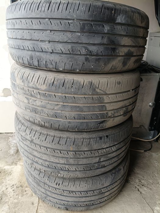 Продам летнюю резину