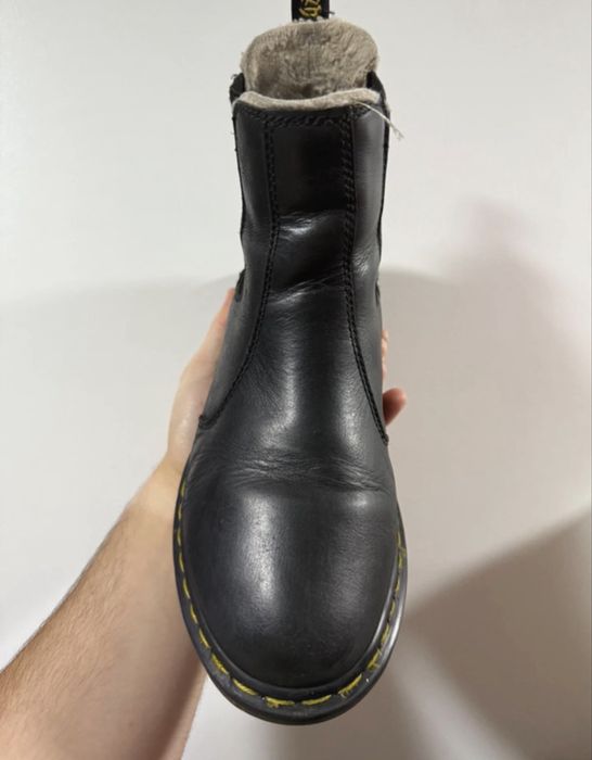 Dr. Martens Leondore