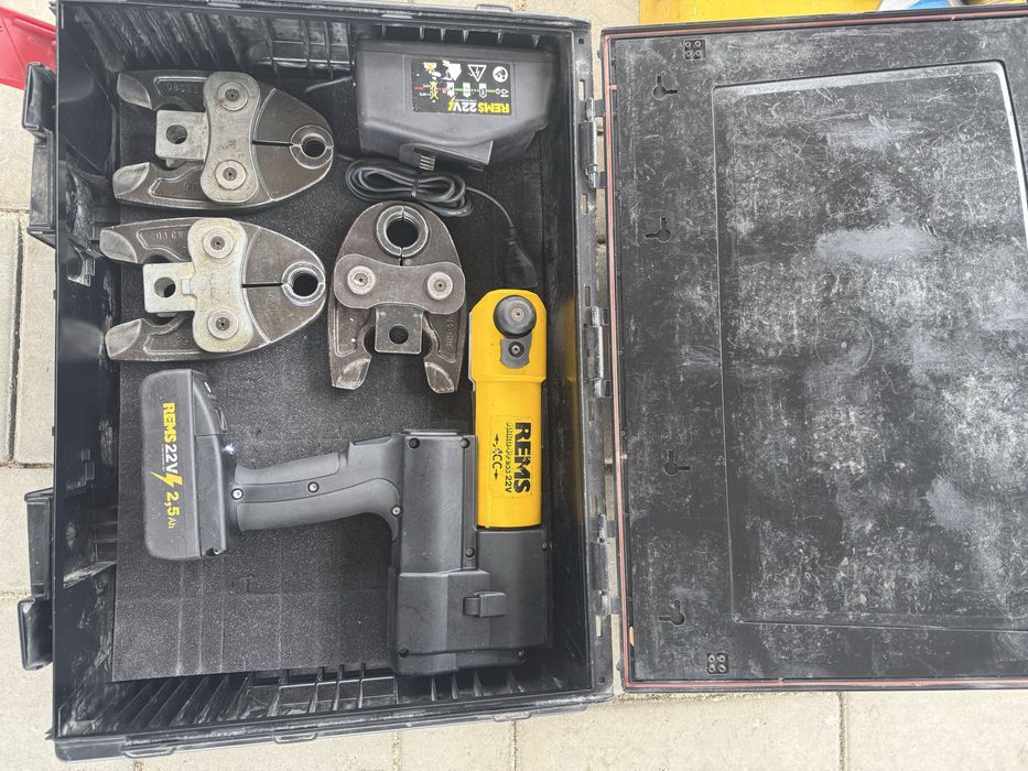 Vind Rems Akku-Press 22V ACC 2025 cu Th16,20,25