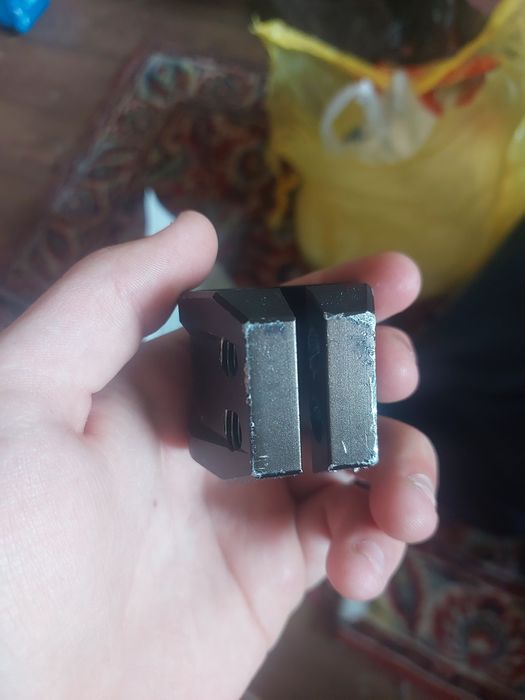 Запчасти для самоката трюкового "зажим "