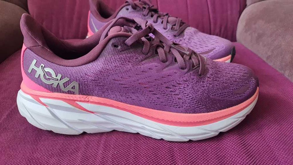 Adidasi alergare HOKA Clifton 8 marimea 40