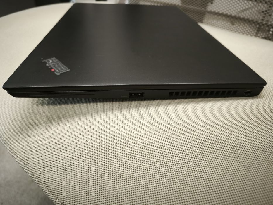 Lenovo T480s, 256 SSD, i7-8650, 8GB ram, Touchscreen