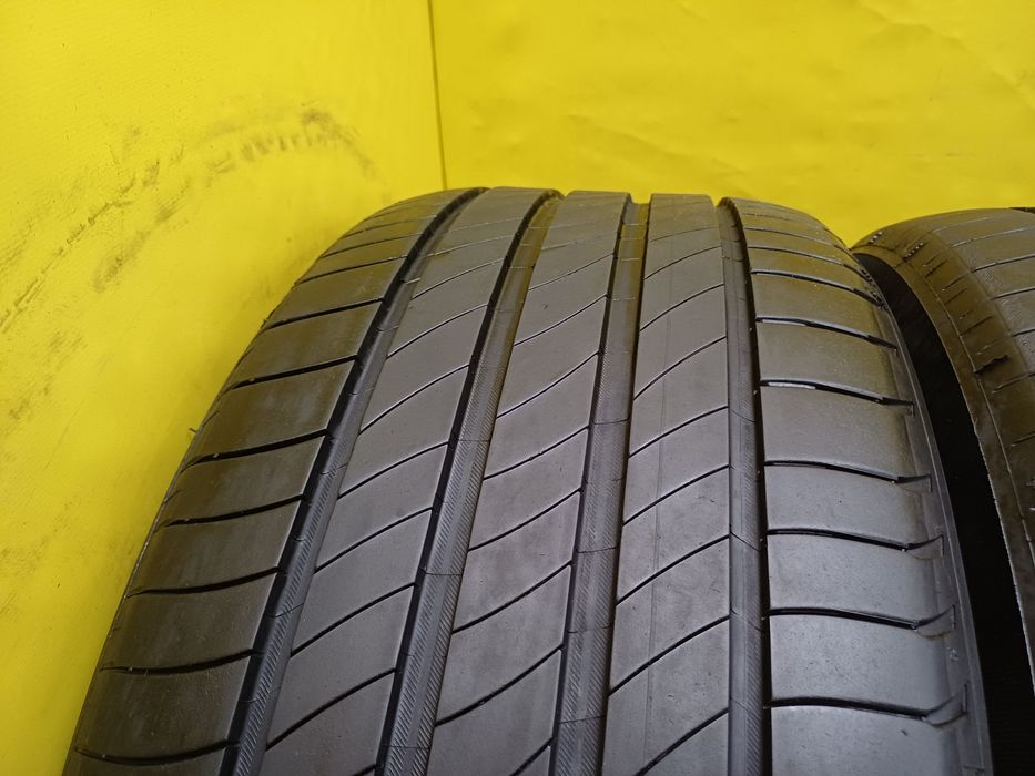 Шины 225 55 R16 Michelin комплект