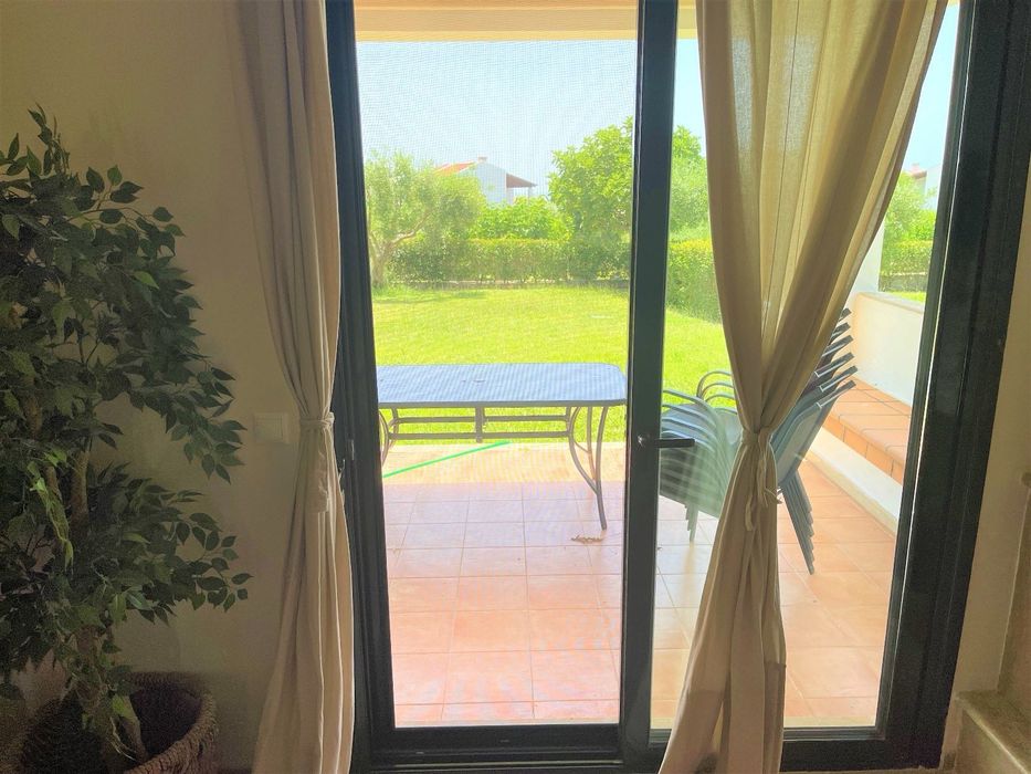 Вила до морето с три спални за продажба в Неа Скиони, Халкидики