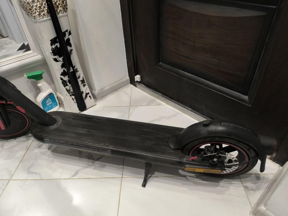 Тротинетка Xiaomi Electric Scooter 4 Pro