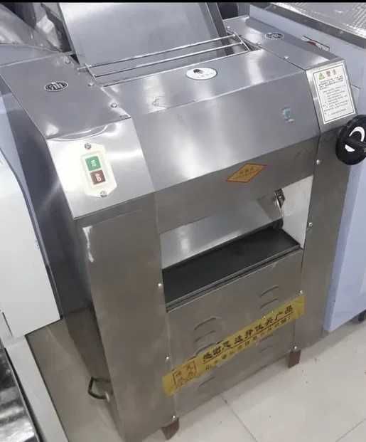 Тестораскатка напольная YP-380