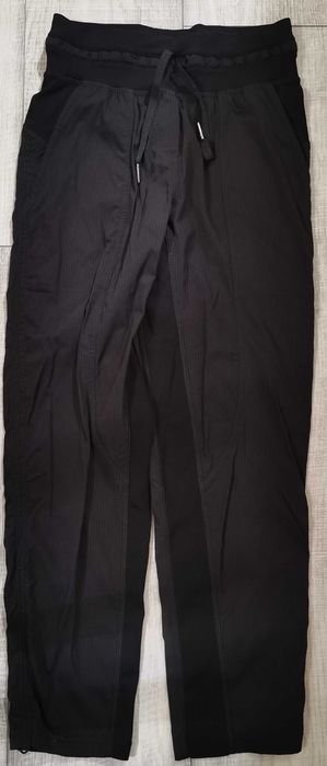 Pantaloni Lululemon Dance Studio Mid Rise Cropped Black, size 0
