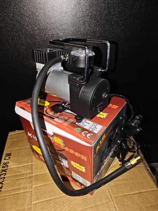 Compresor auto ,portabil 12v