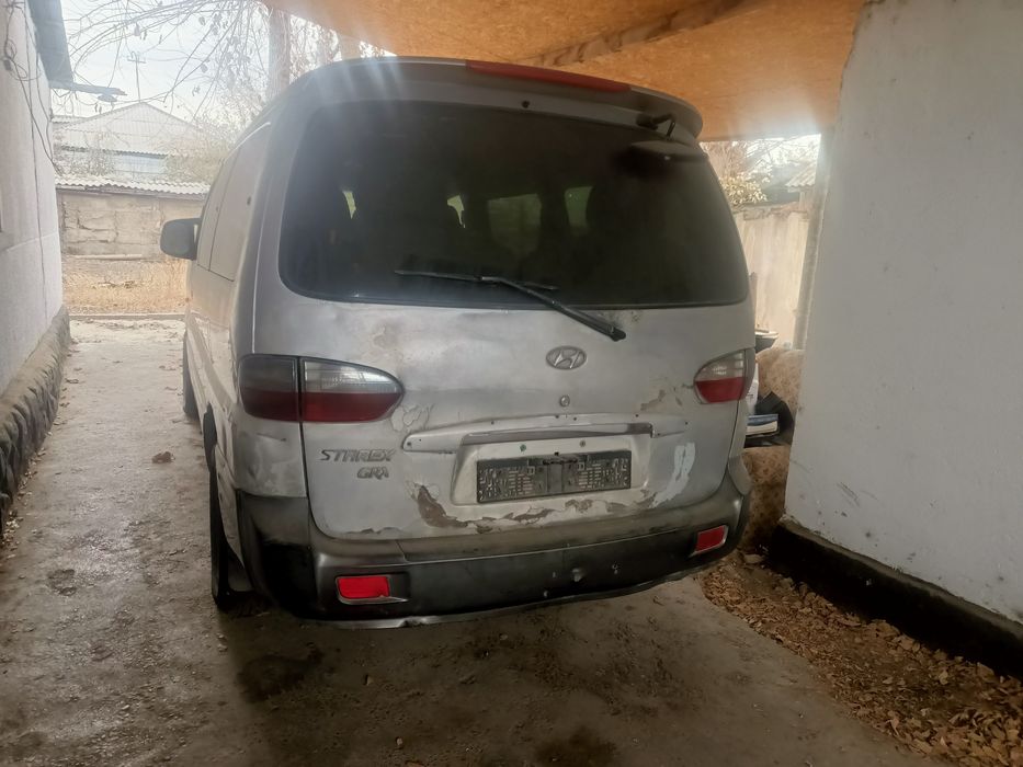 Huyndai Starex газ бензин