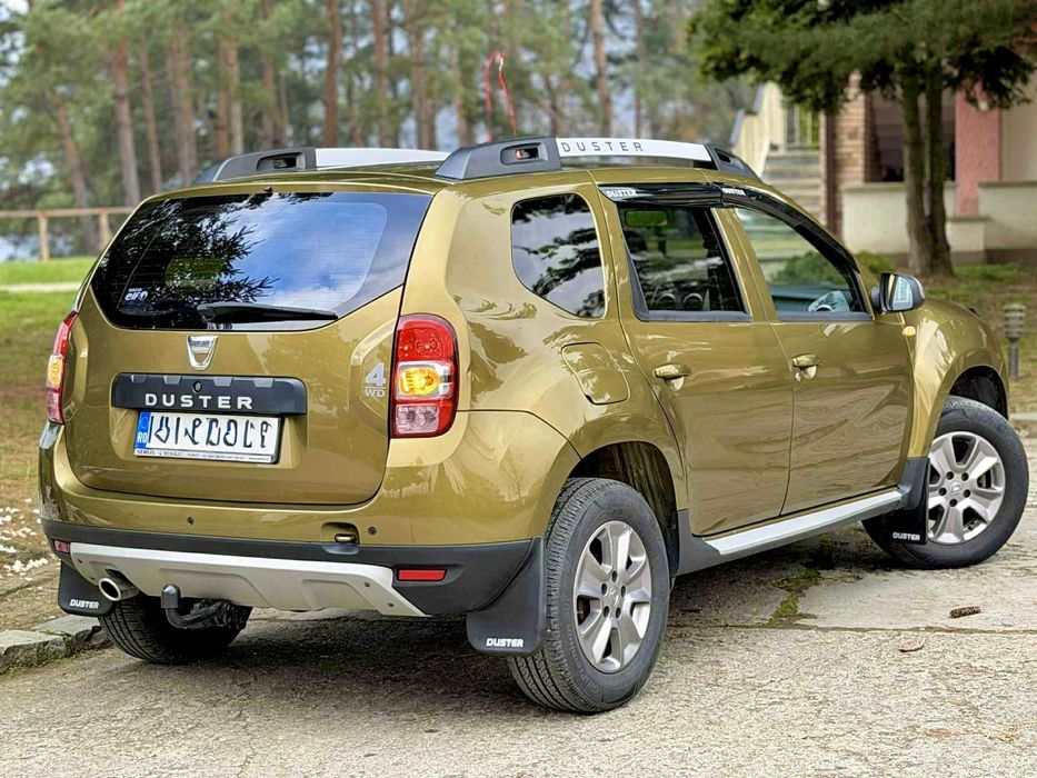 - IMPECABIL Dacia Duster 1.5dCI 115cp E6 4X4 PRESTIGE AN 2017