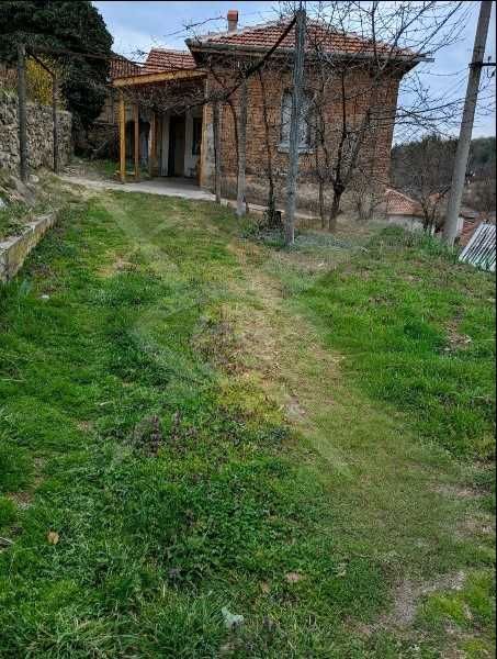 Къща Свежен 73667