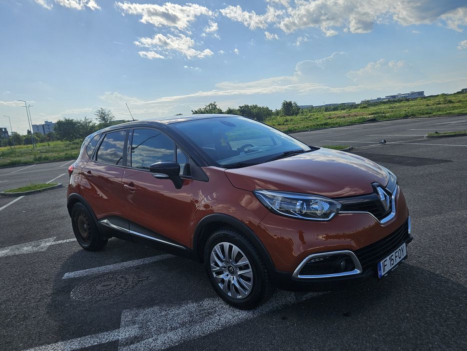 Vând Renault captur (defect)