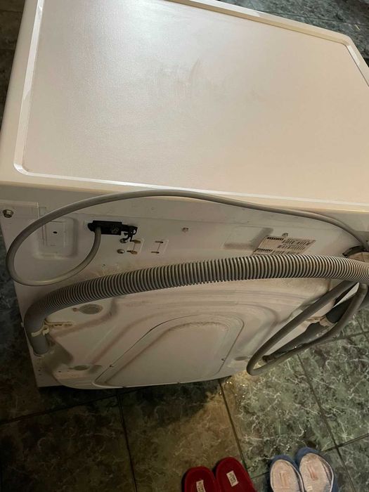 пералня Whirlpool на части