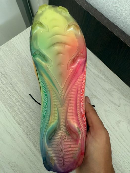 Mercurial Vapor 16 Elite “Vini Jr.”