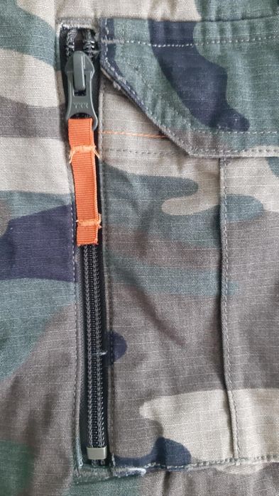 Камуфлаж къс  карго панталон Decatthlon