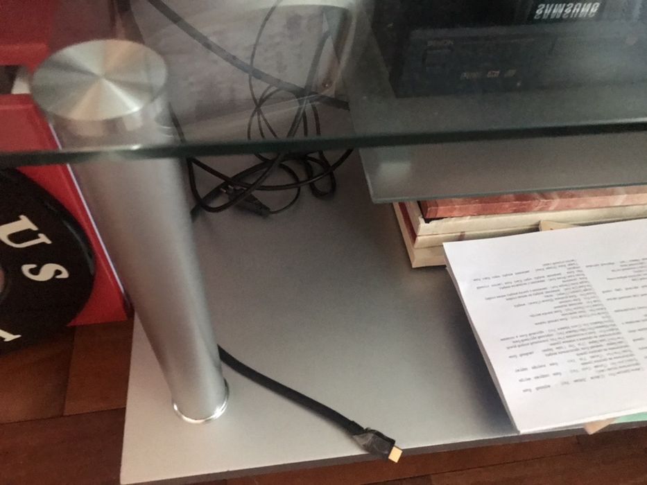 Тумба под телевизор с полками