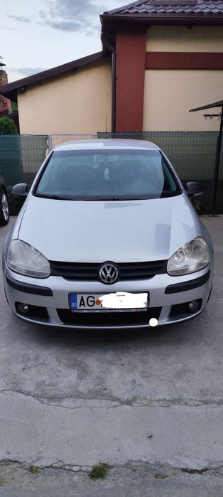 Vând golf 5 1.9 tdi