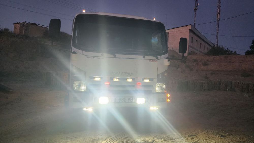 Isuzi Samasval Aftobusdan terilgan