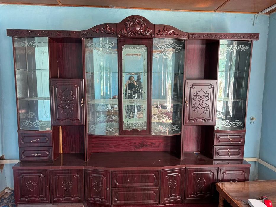 Stenka sotiladi b/u xolati zòr sòrchniy sotiladi 1mln