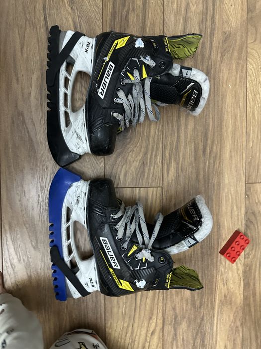Коньки хоккейные Bauer
