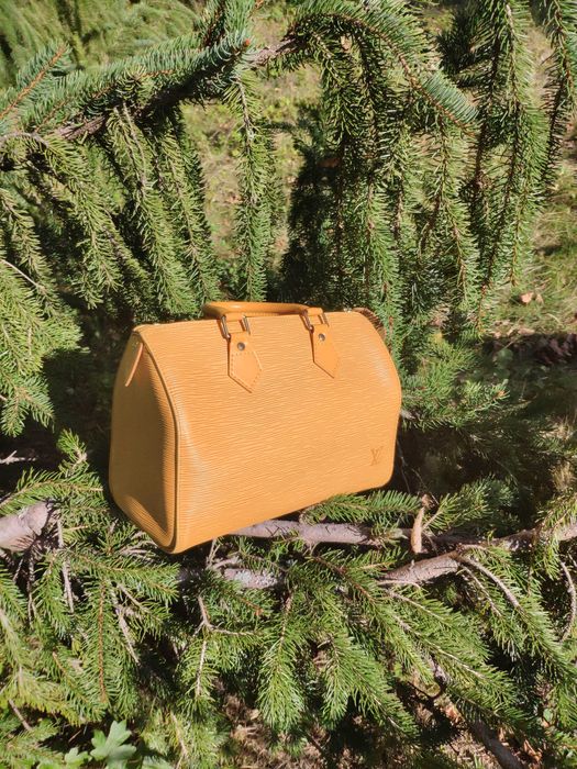 Louis Vuitton Speedy 25 – Epi Leather – galben – original – ca nouă