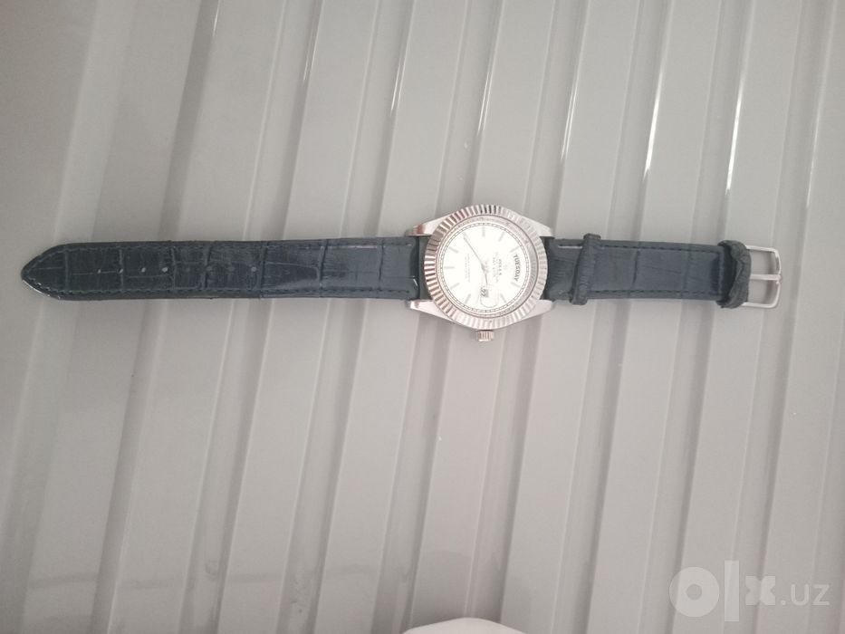 Rolex soat 2/3 oy ishlatiling