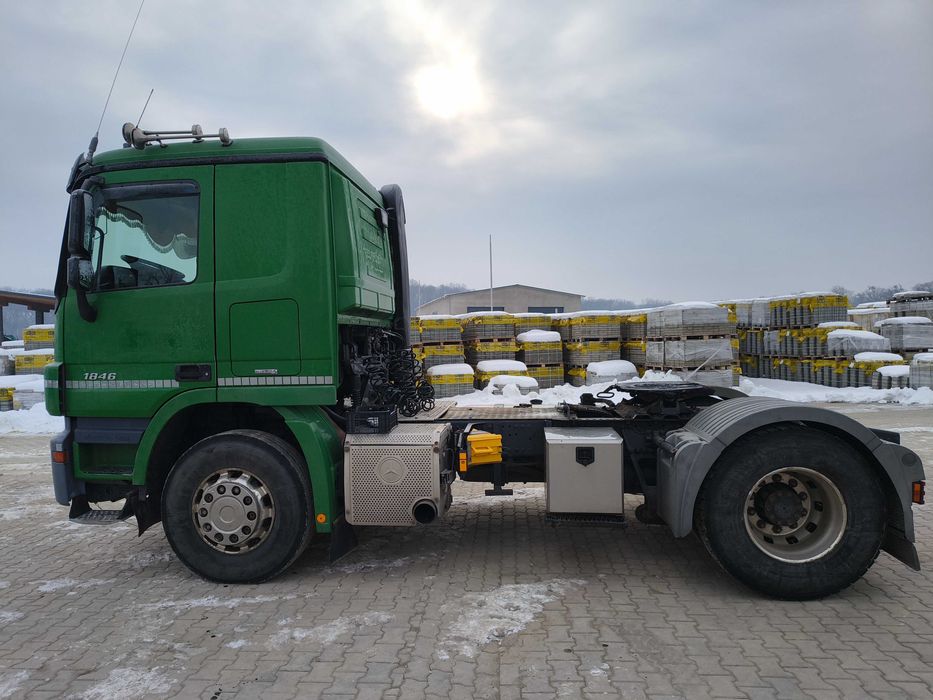 Mercedes Actros 18.46